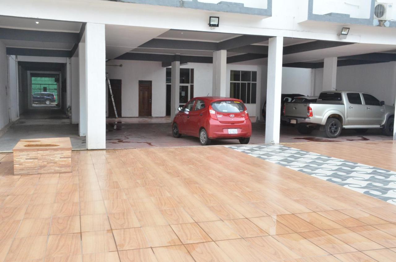 Hostal Ibiza Santa Cruz de La Sierra Exterior photo